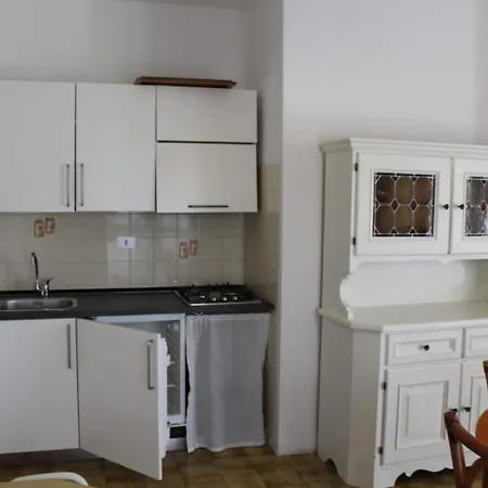 Apartment Alga Sud 9 *
